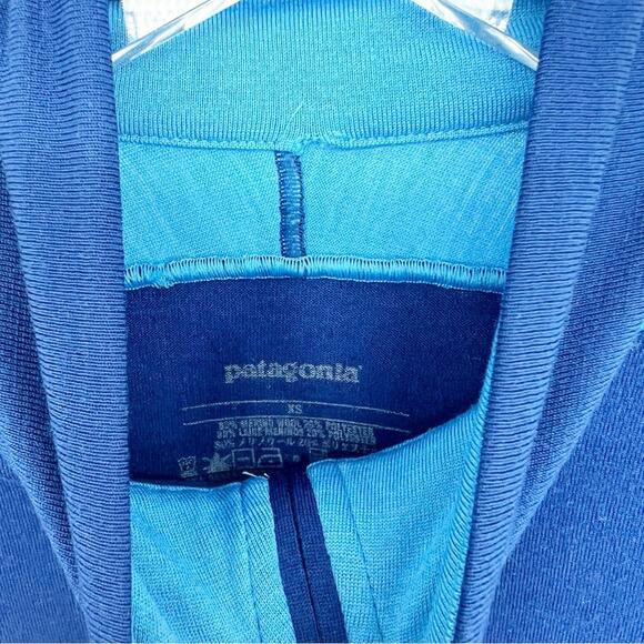 Patagonia 1/2 Zip Performance Base Layer Wool Blend Pullover XS Blue - Picture 6 of 6